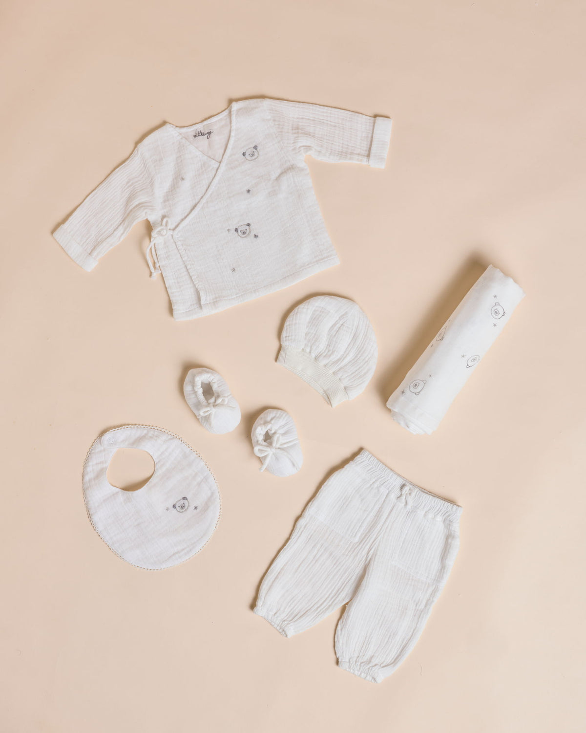 Little Bear Muslin Newborn Essentials Gift Set