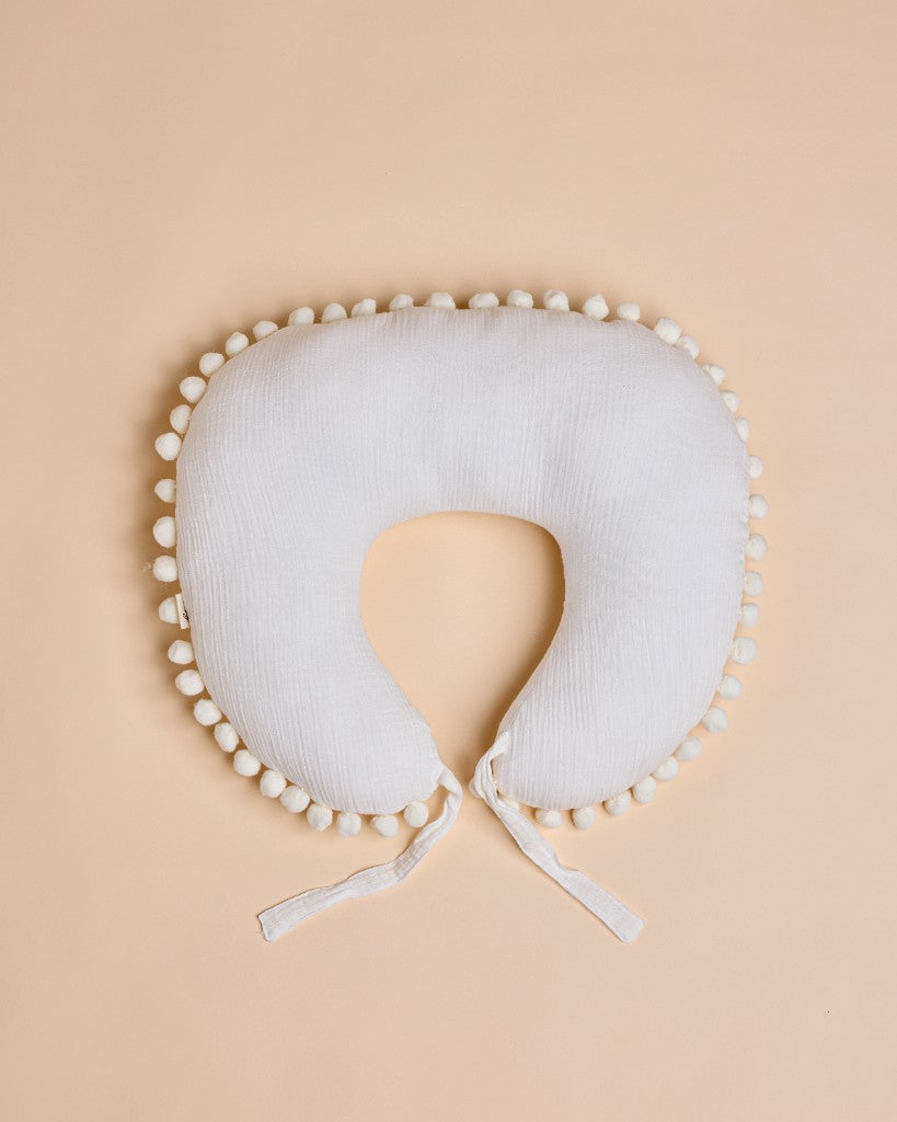 Top view of Dreamy feeding pillow showing adjustable ties – Lil Mulberry