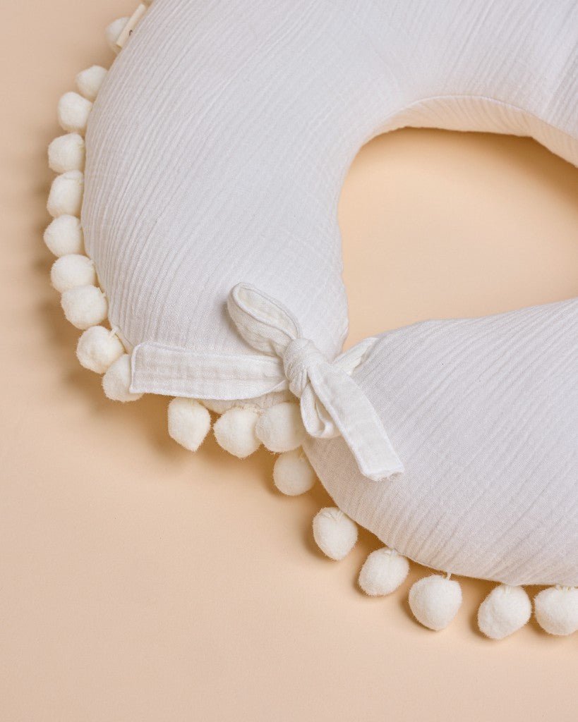 Dreamy White Feeding Pillow - Lil Mulberry