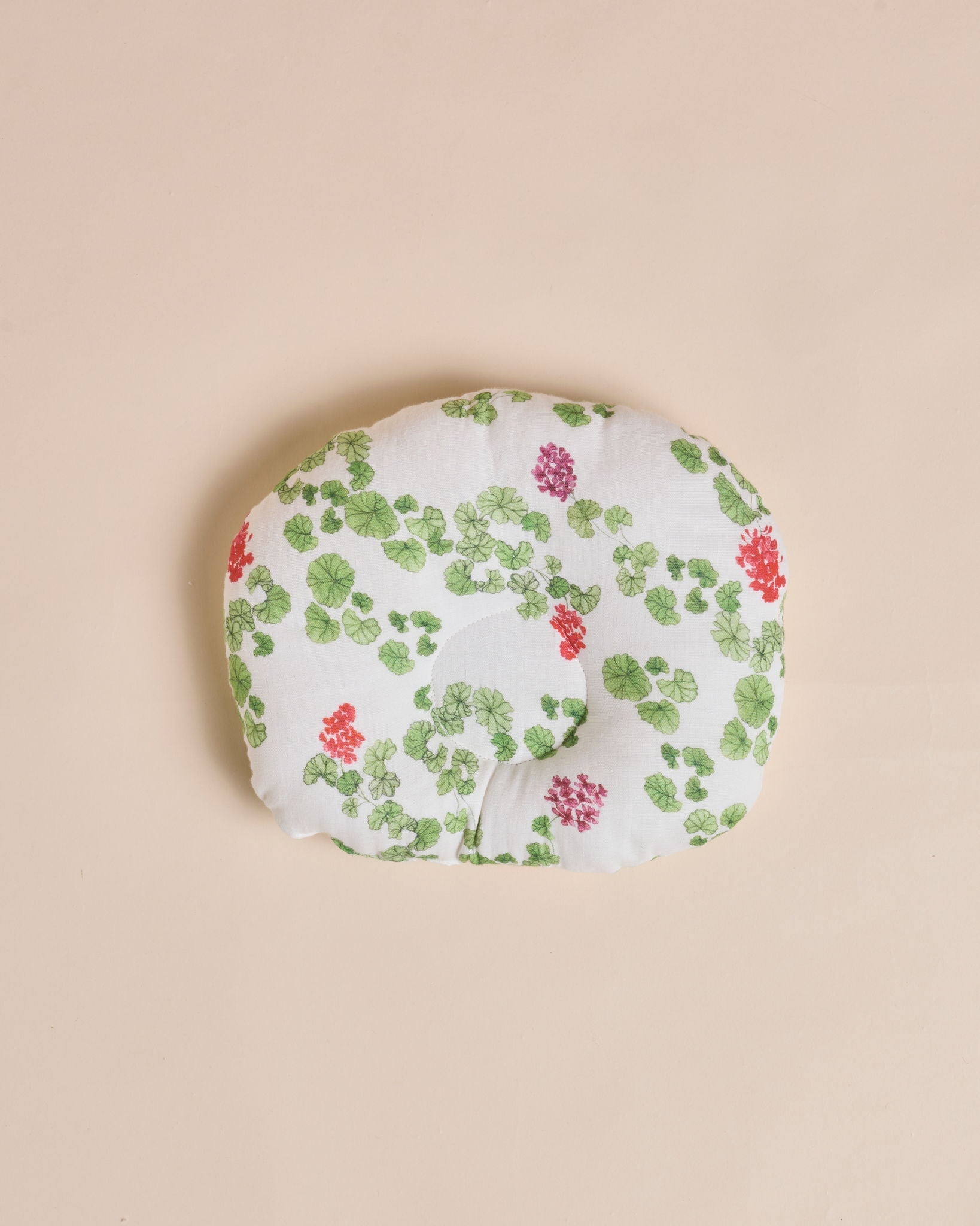 Geranium Signature Baby Nest - Lil Mulberry